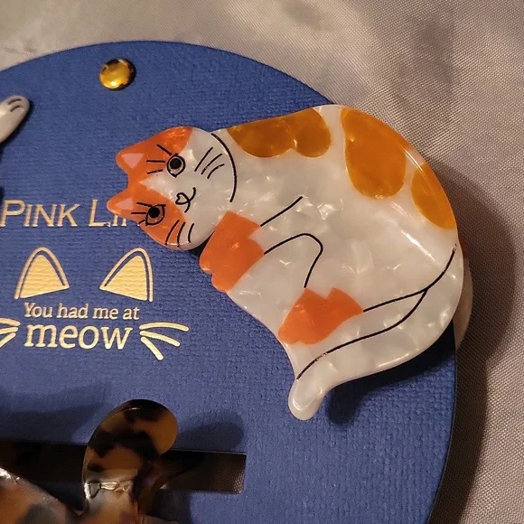 Kitty cat 🐱  hair clips New on card - Picture 3 of 4